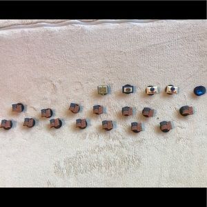 19 Jibbitz for CROCS 🇺🇸